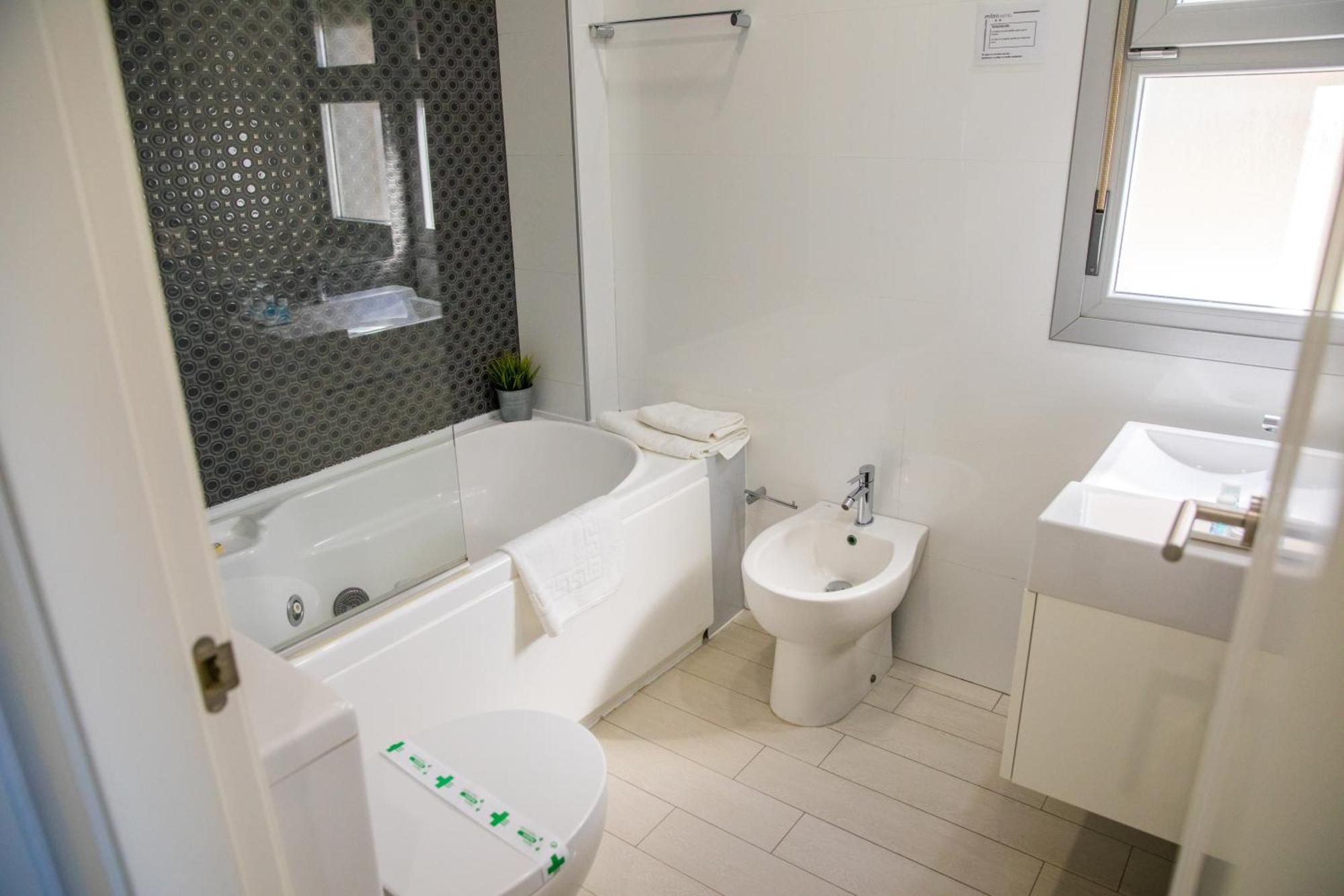 Apartahotel Enfasis-Group El Cuervo  Екстериор снимка